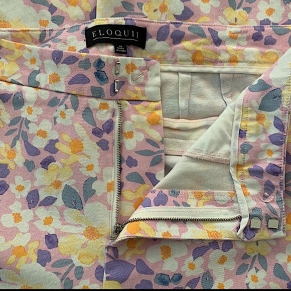 Eloquii Wide Leg Floral Pants in Lavender and Yellow - Picture 7 of 13